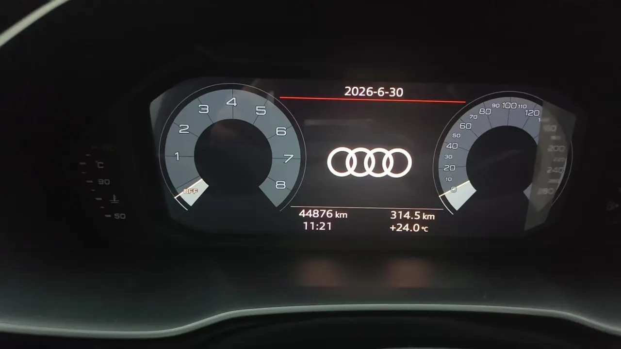 Audi 2021 Q3 1.4TFSI 35TFSI Fashion Elegant Automatic Gear 4