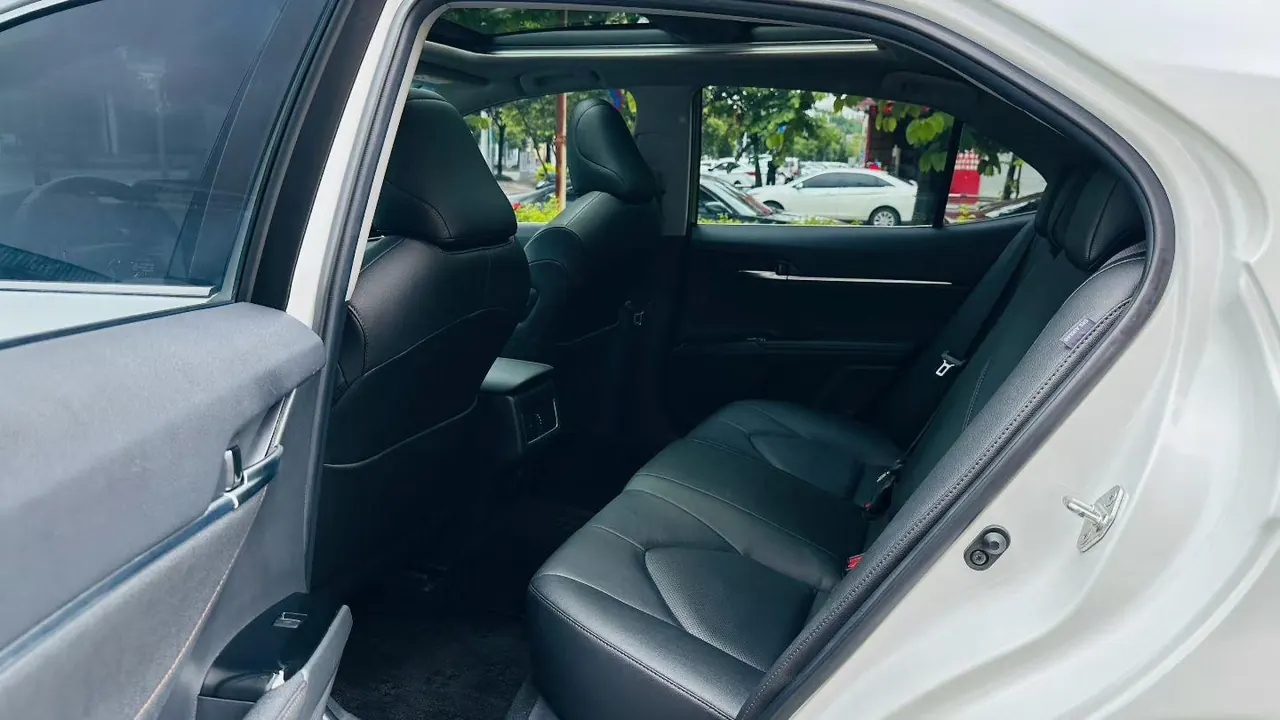 Toyota 2021 Camry 2.5G Deluxe Edition Automatic Gear 6