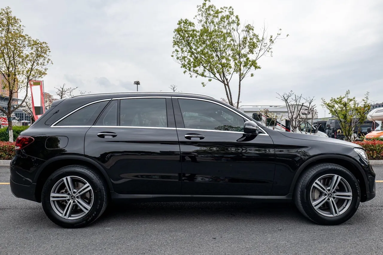 Mercedes Benz 2021 GLC 260 L 4MATIC 2.0T Dynamic Automatic 2