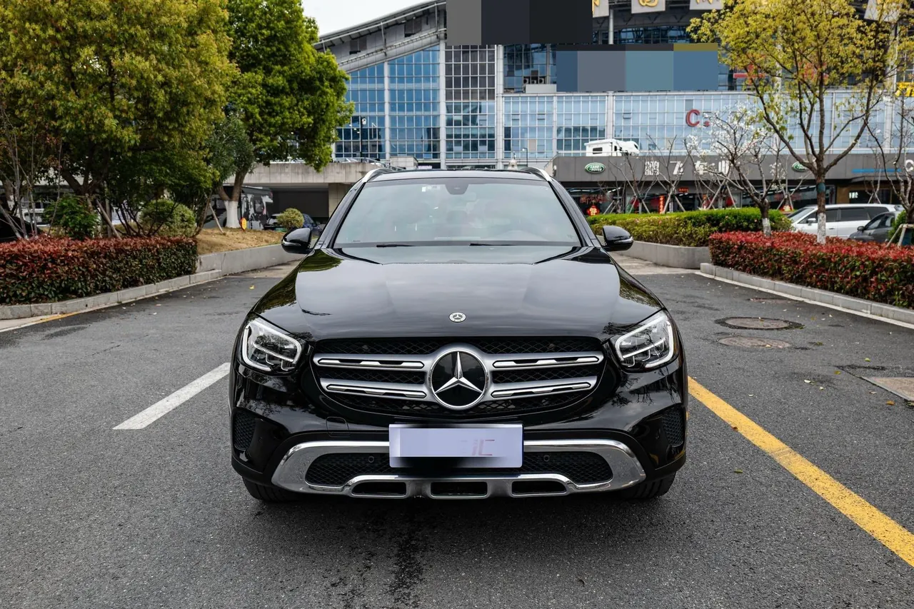 Mercedes Benz 2021 GLC 260 L 4MATIC 2.0T Dynamic Automatic 3