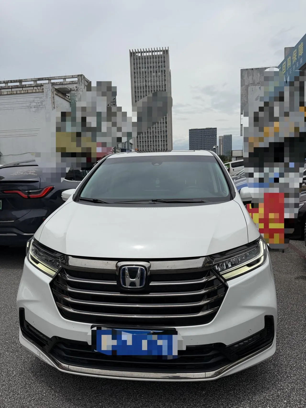 Honda 2022 Odyssey Hybrid 2.0 Stepless Sharp Extreme Edition Automatic Gear 2