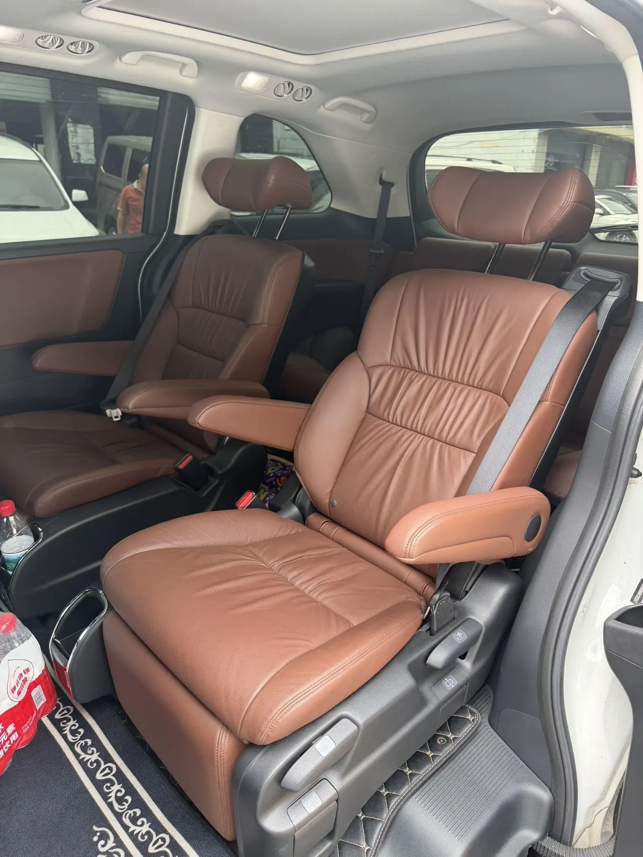 Honda 2022 Odyssey Hybrid 2.0 Stepless Sharp Extreme Edition Automatic Gear 4