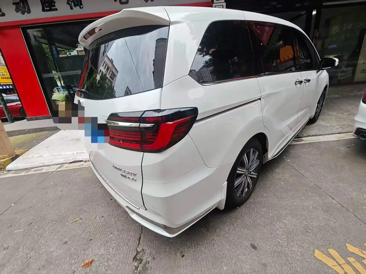 Honda 2022 Odyssey Hybrid 2.0 Stepless Sharp and Glory Edition Automatic Gear 2