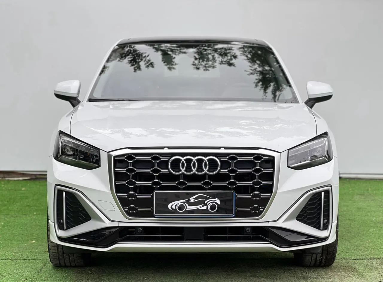 Open image lightbox: Audi 2022 Q2L 1.4TFSI 35TFSI Fashion Dynamic Automatic