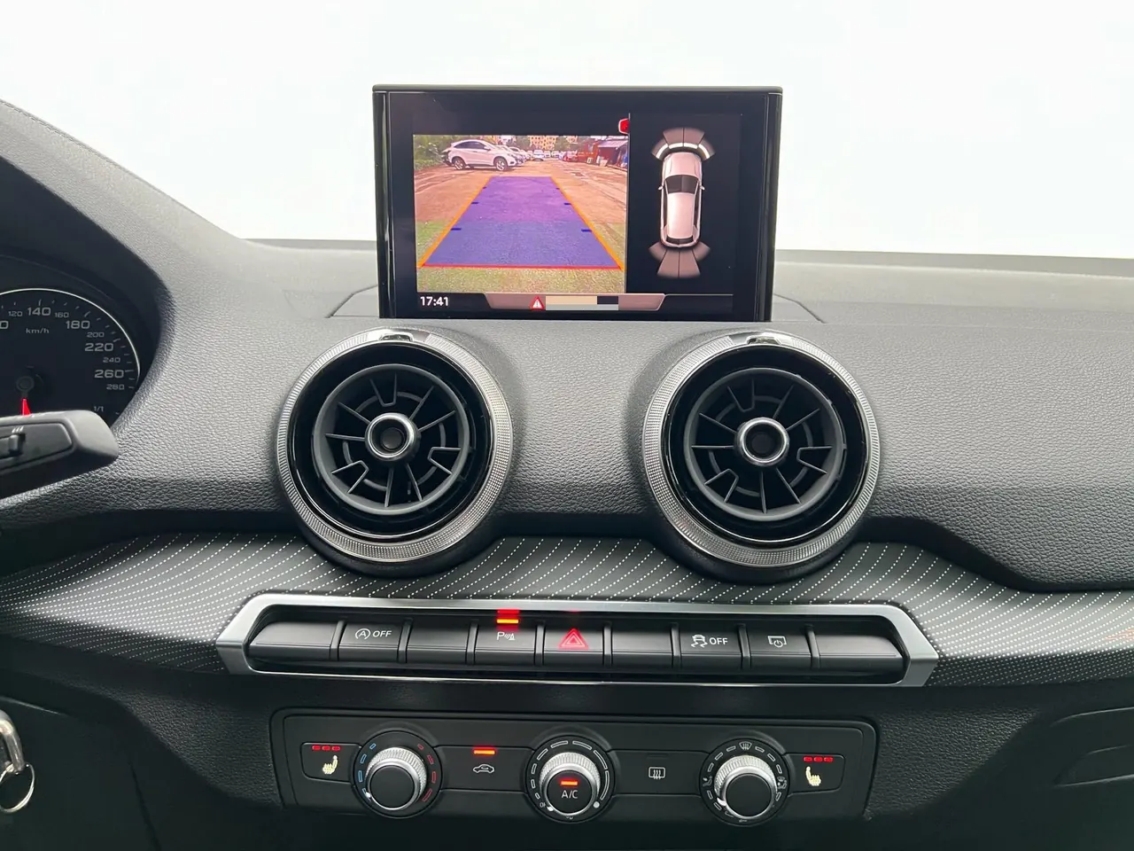 Audi 2022 Q2L 1.4TFSI 35TFSI Fashion Dynamic Automatic 8