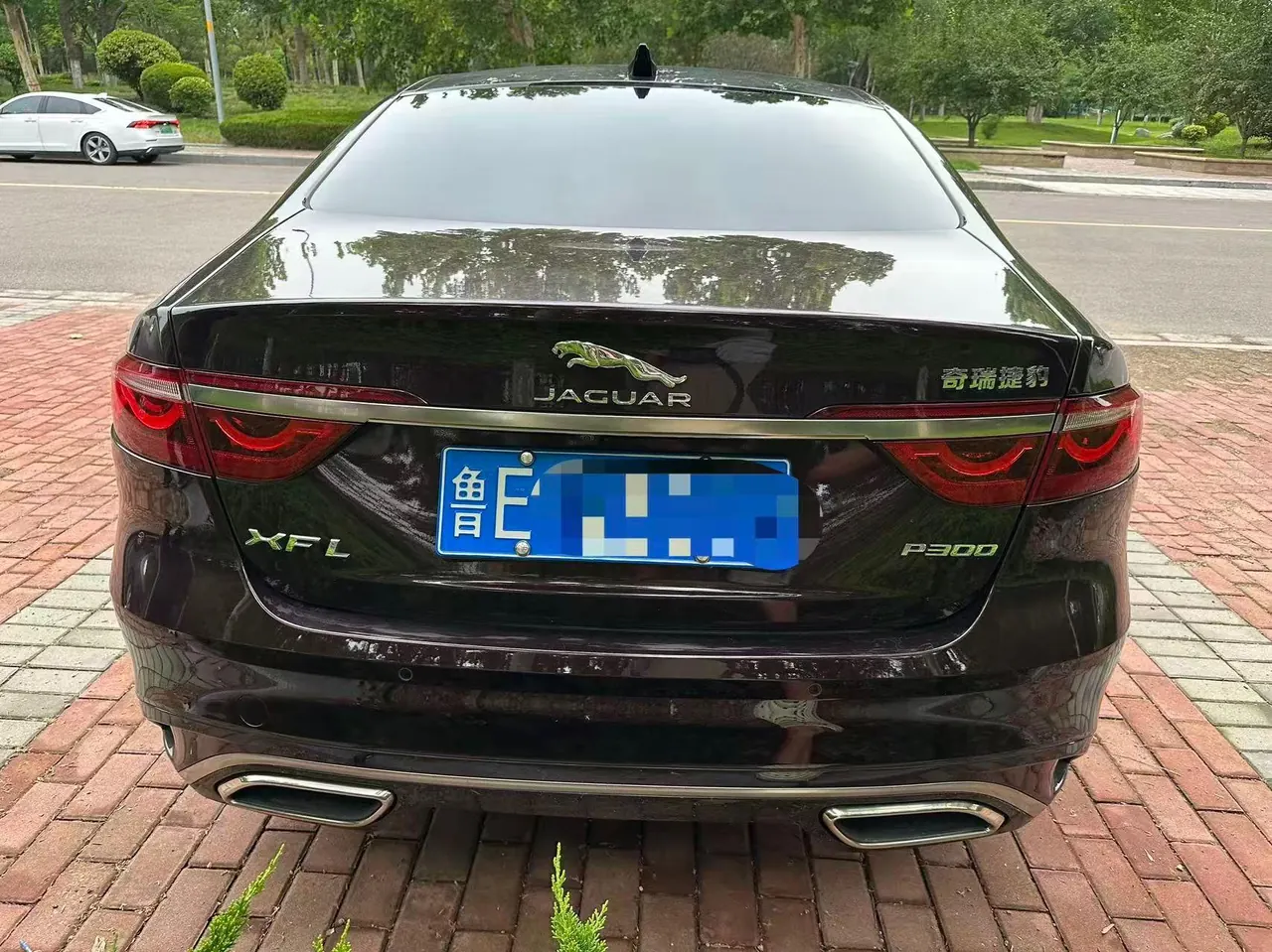 Jaguar 2021 XFL 2.0T P 12500.00g Drive Enjoy Deluxe Edition Automatic Gear 5