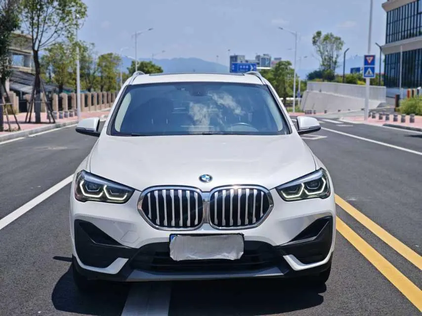 BMW 2021 X1 sDrive25Li 2.0T Leading Automatic Gear - View 1