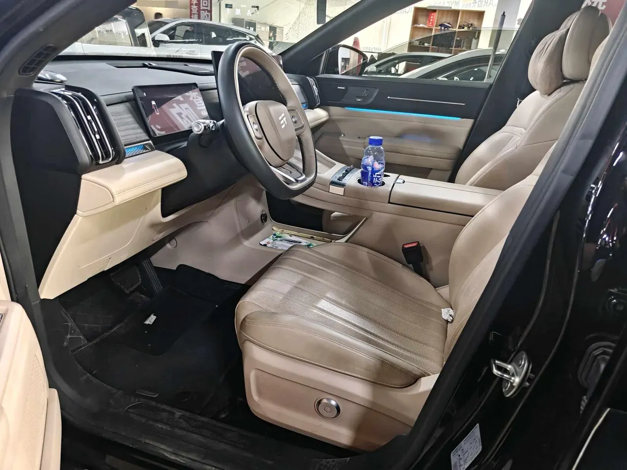 Jetour 2025 Shanhai L7 PLUS 1.5T 220km Flagship 7-seat Automatic Gear 2