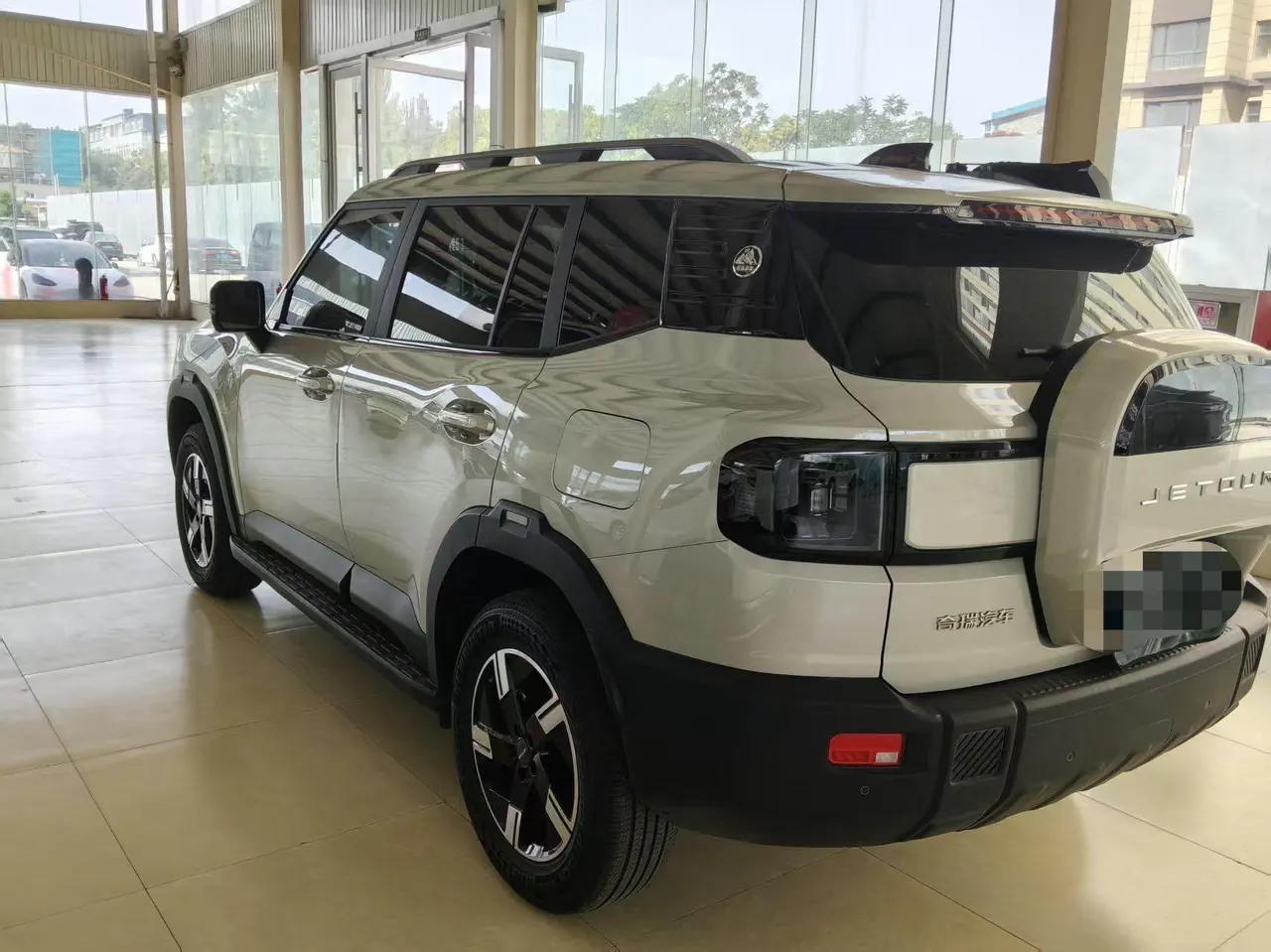 Jetour 2025 Freeman 1.5TD Discovery Automatic 7