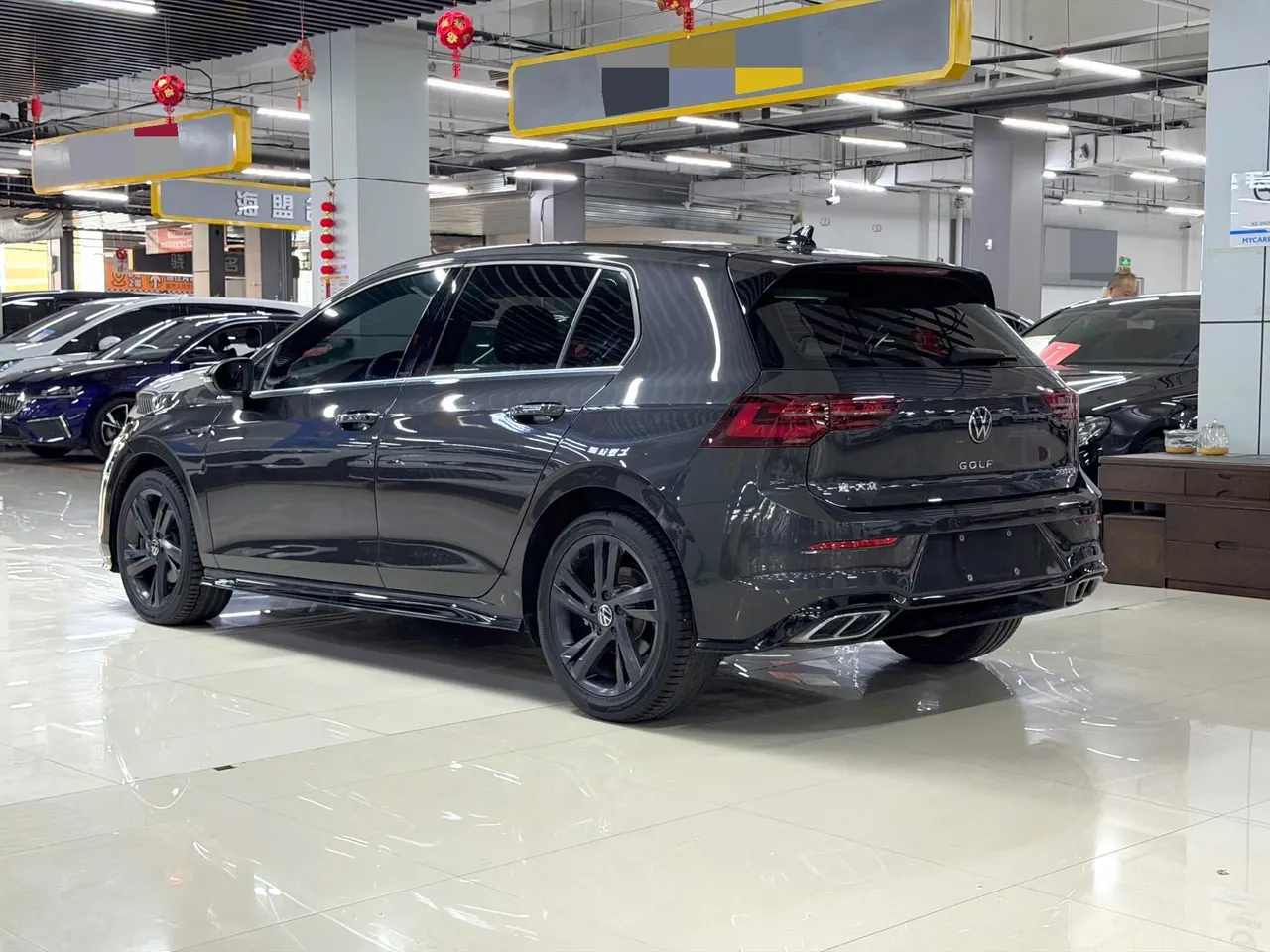 Volkswagen 2021 Golf 8 R-Line 1.4TSI 280TSI Automatic 3