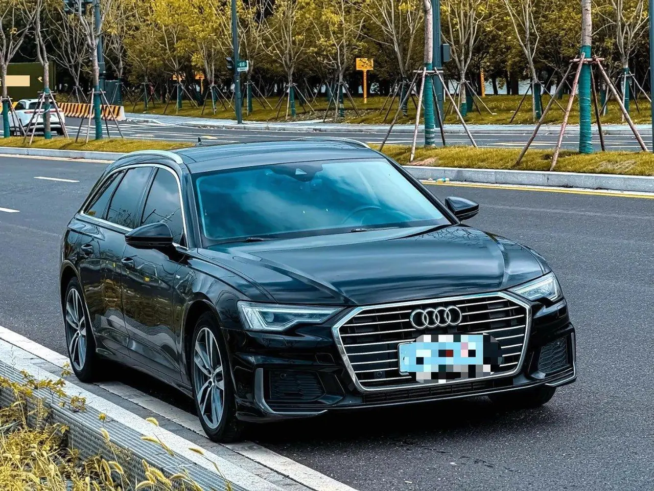 Audi A6 (Imported) 2020 A6 Avant 2.0TFSI 45TFSI Pioneer Selected Dynamic Automatic Gear 2