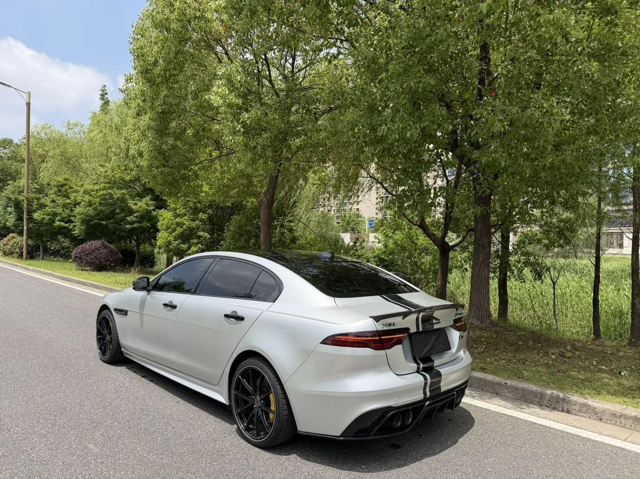 Jaguar 2022 XEL 2.0T 250PS R-DYNAMIC S Enterprising Sports Edition Automatic Gear 5