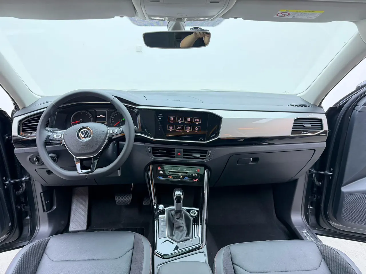 Volkswagen 2022 Tanyue 1.4TSI 280TSI Two-Drive Deluxe Smart Joint Edition Automatic Gear 8