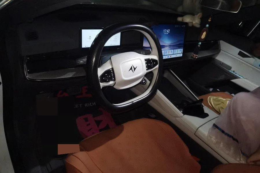 Yi Pai 2024 e π 007 530 such as Yi Edition Automatic Gear 3