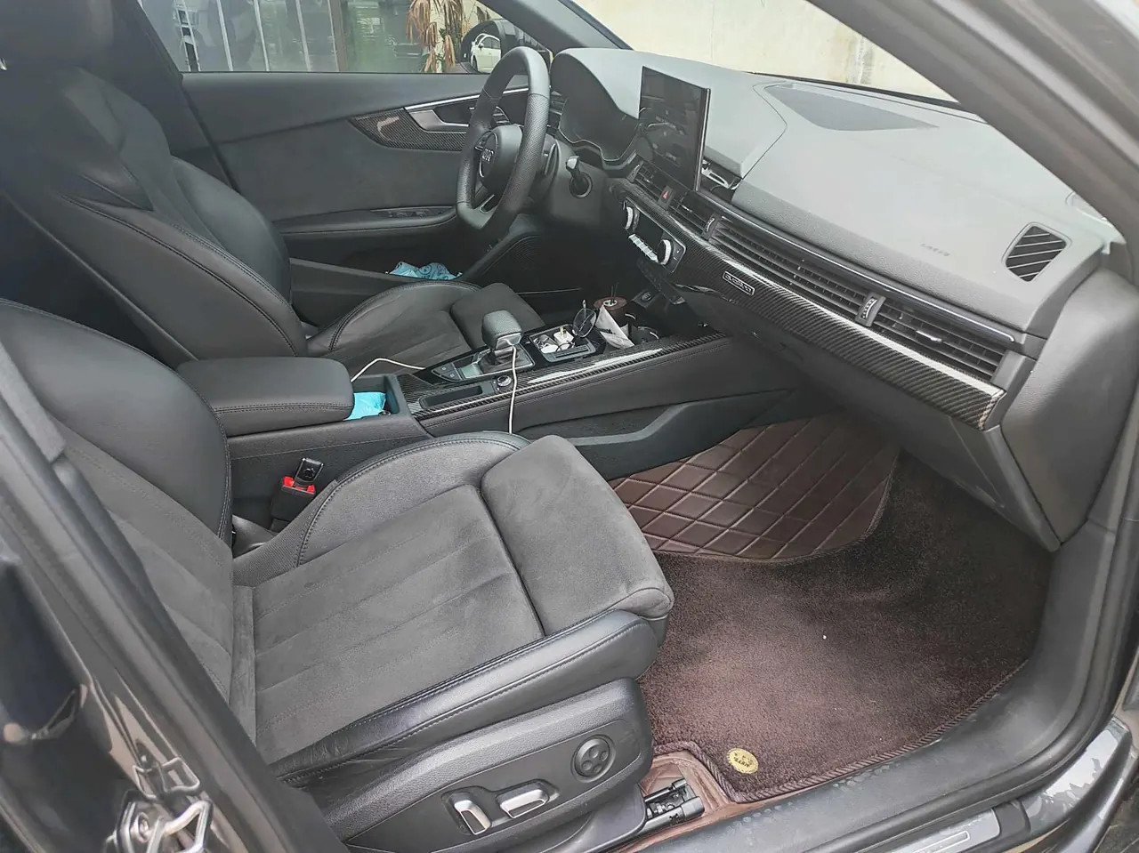 Audi 2024 A4L 2.0TFSI 45TFSI Quattro Selected Dynamic Automatic 4