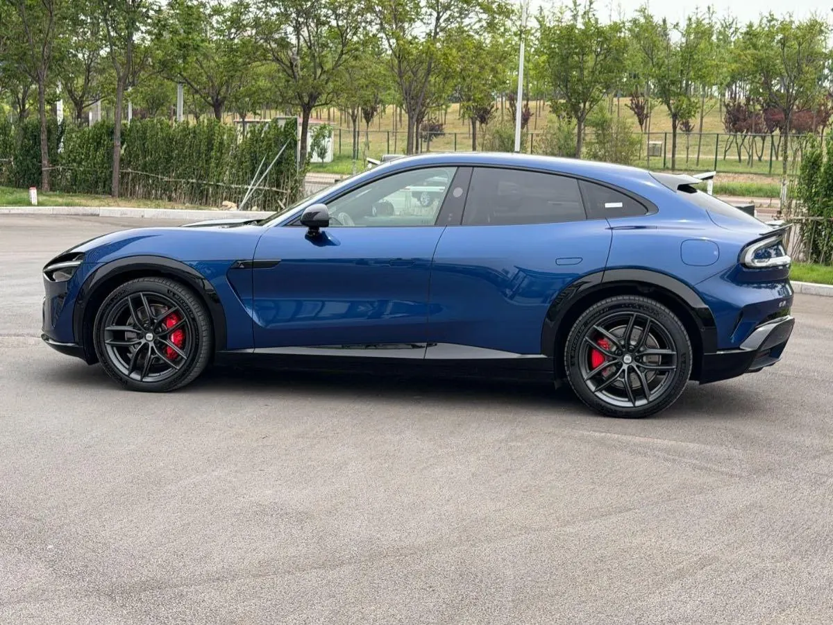 MI 2025 YU7 Long Endurance High Performance Four-wheel Drive Max Edition Automatic Gear 4