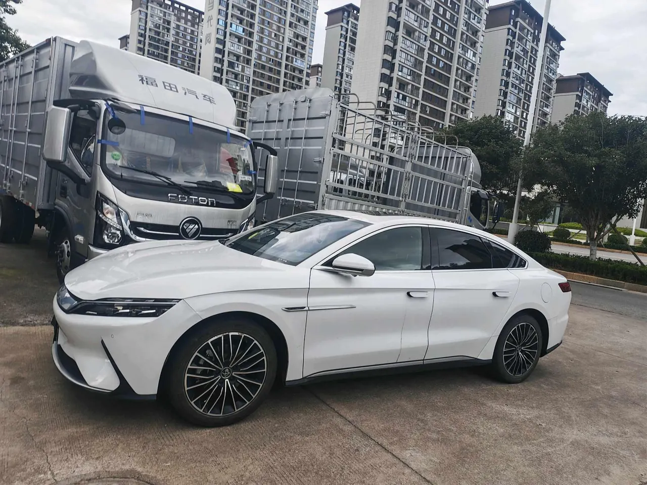 BYD 2020 Han Super Long Endurance Edition Noble Automatic Transmission 4