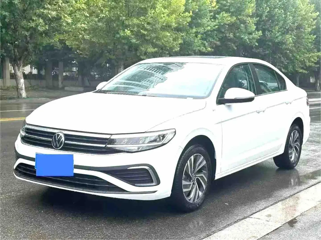 Open image lightbox: Volkswagen 2025 Bora 1.2TSI 200TSI Yuexing Navigation Edition Automatic Gear