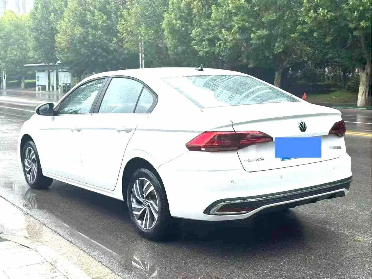Volkswagen 2025 Bora 1.2TSI 200TSI Yuexing Navigation Edition Automatic Gear 5