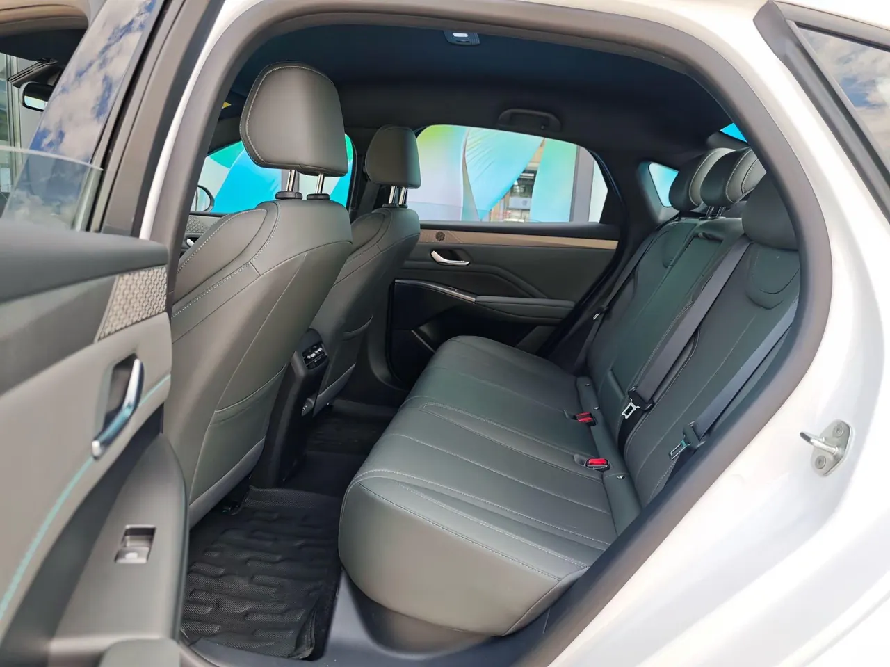 BYD 2025 Qin PLUS EV Intelligent Driving Version 510km Entry-Level Automatic Transmission 8