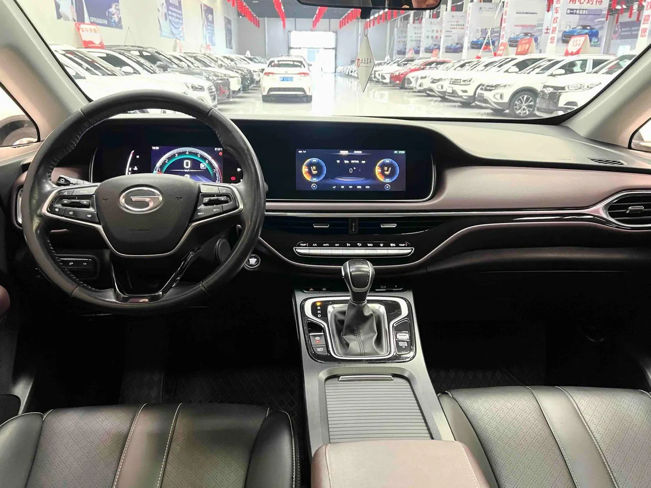 Chuanqi 2021 M6 1.5T 270T Premium Edition 7-seat Automatic Gear 8