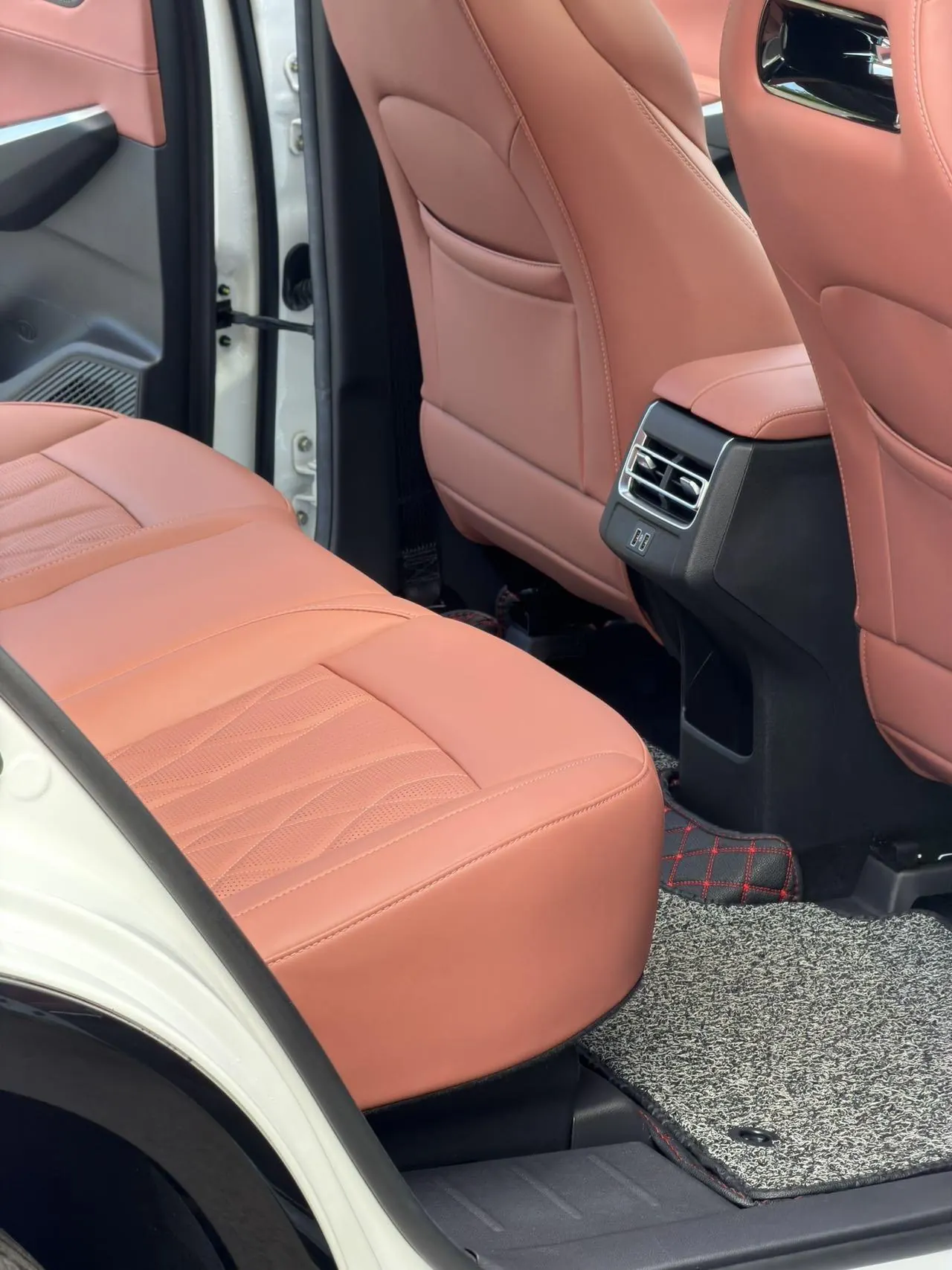 ChangAn 2024 CS75 PLUS 1.5T Champion Edition Smart Driving and Strong Navigation Automatic Gear 3