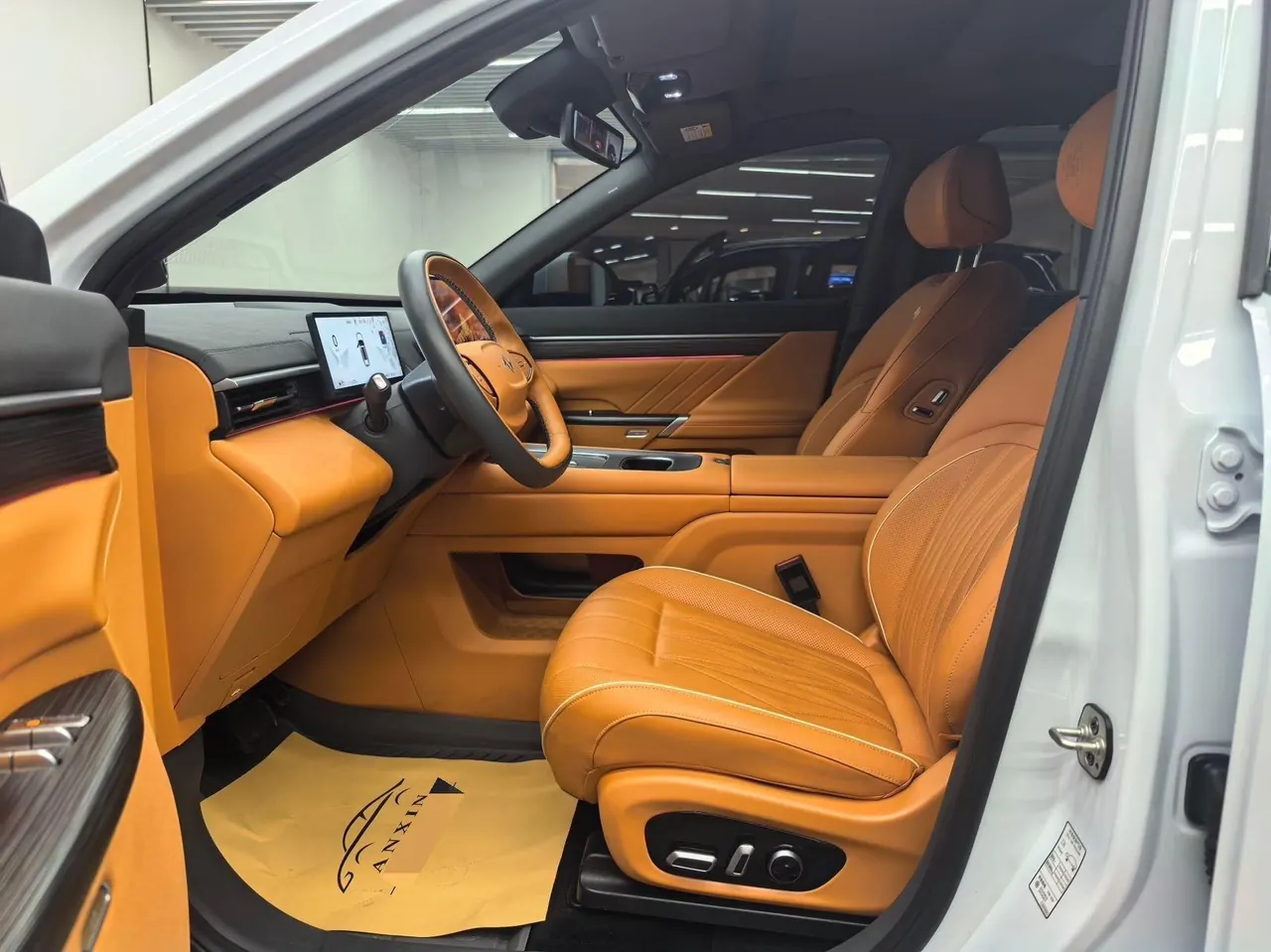 Yi Pai 2025 E π 008 636Ultra Pure Electric Edition 5-seat Automatic Gear 4