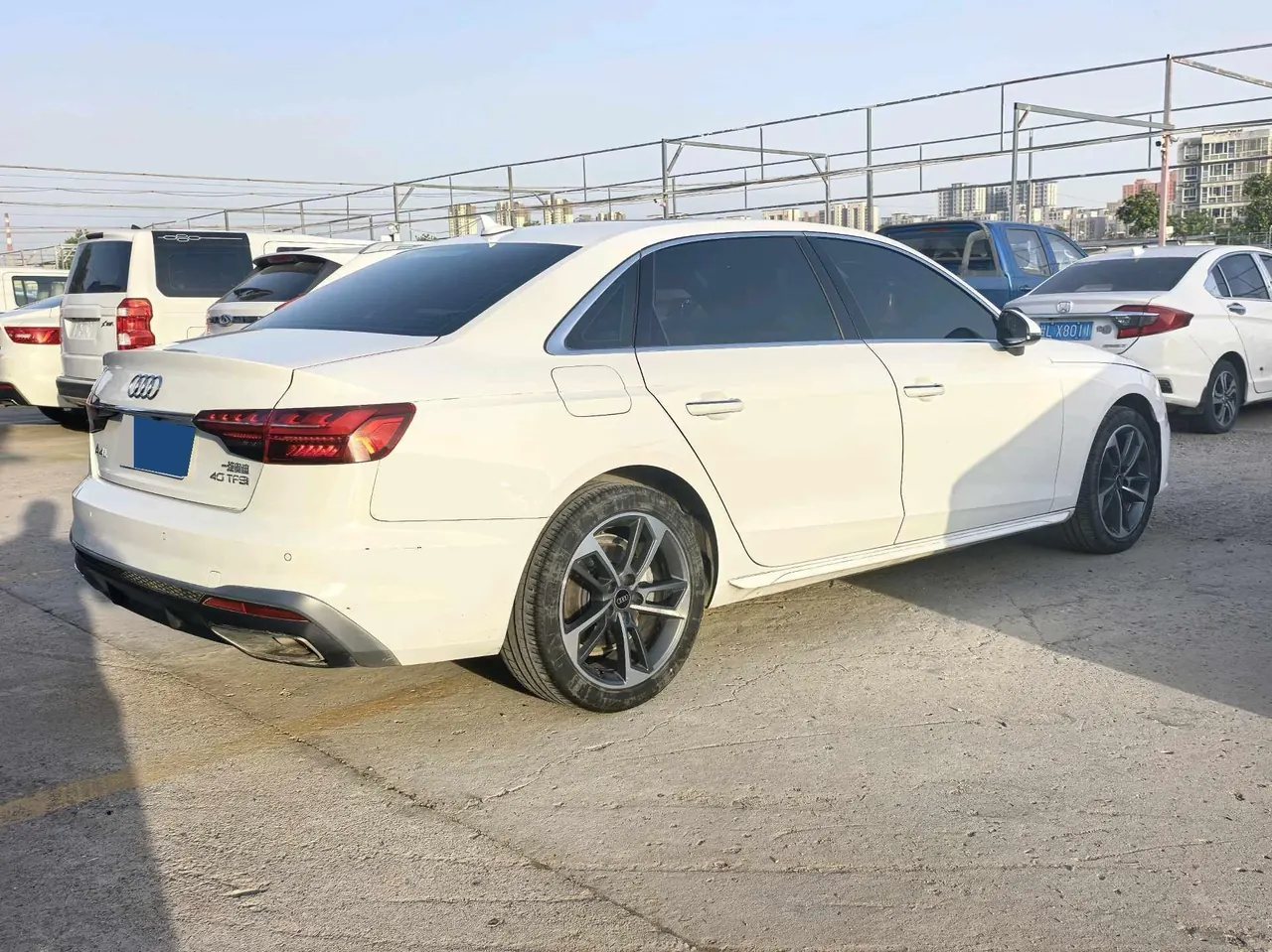 Audi 2023 A4L 2.0TFSI 40TFSI Fashion Dynamic Automatic 4