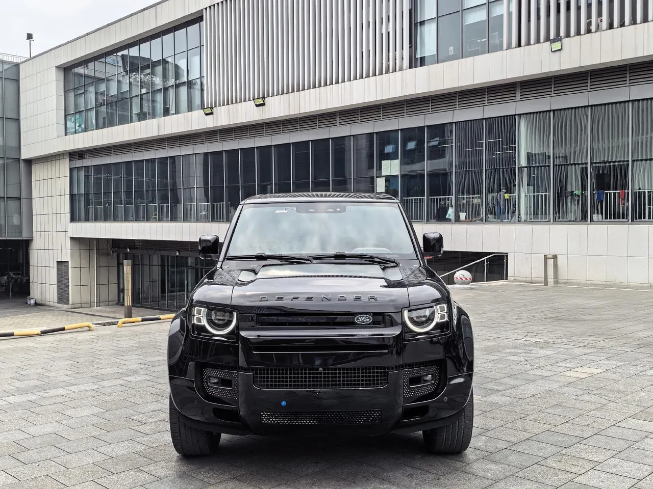 Land Rover Guard (Imported) 2023 Guard 90 48V 3.0T P400 XS Automatic Gear 2