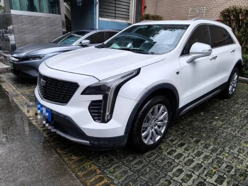 Cadillac 2020 XT4 2.0T 28T Two-Drive Leading Sports Automatic - View 1