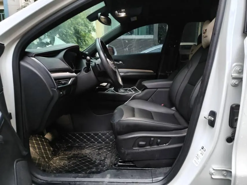 Cadillac 2020 XT4 2.0T 28T Two-Drive Leading Sports Automatic 6