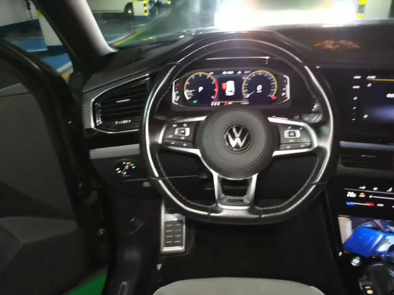 Volkswagen 2021 Tanyue 2.0TSI 380TSI Four-wheel Drive Deluxe Smart Union Pro Automatic Gear 3