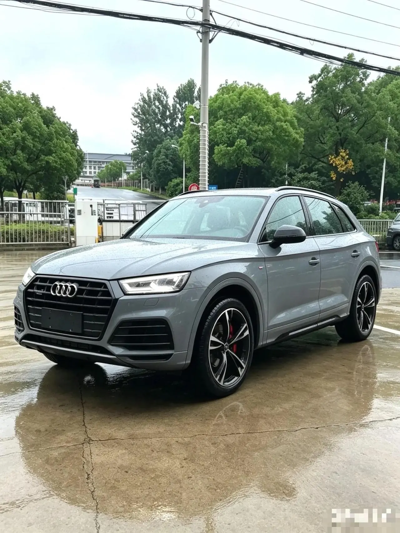 Audi 2024 Q5L 2.0TFSI 40TFSI luxury dynamic automatic - View 1