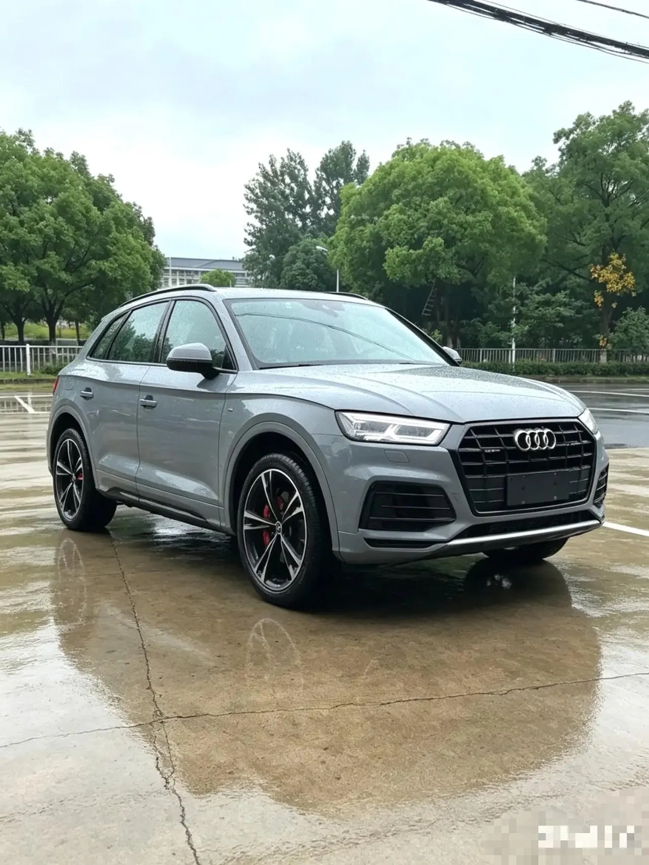 Audi 2024 Q5L 2.0TFSI 40TFSI luxury dynamic automatic 2