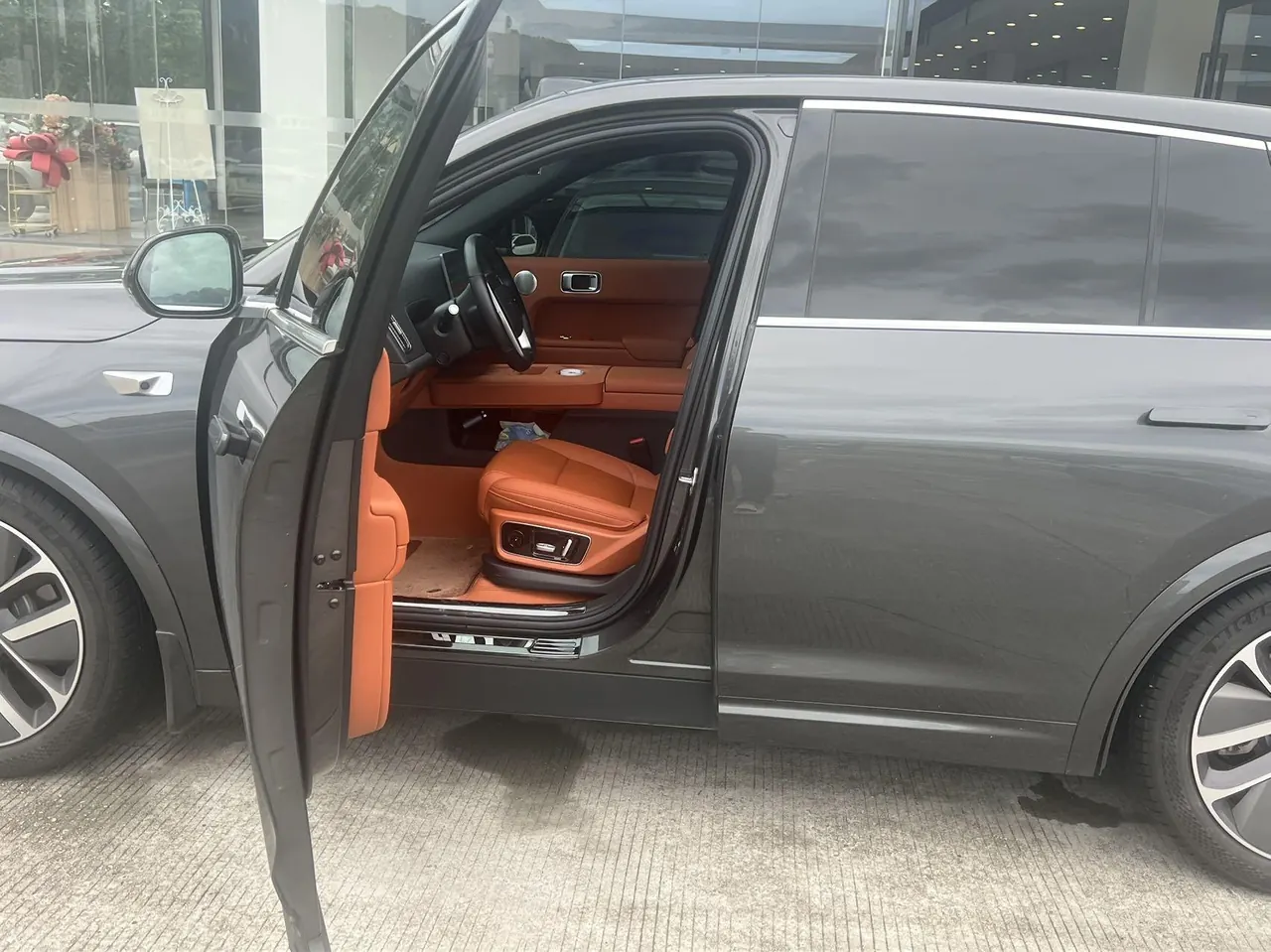 Li 2024 L7 Ultra Automatic 4