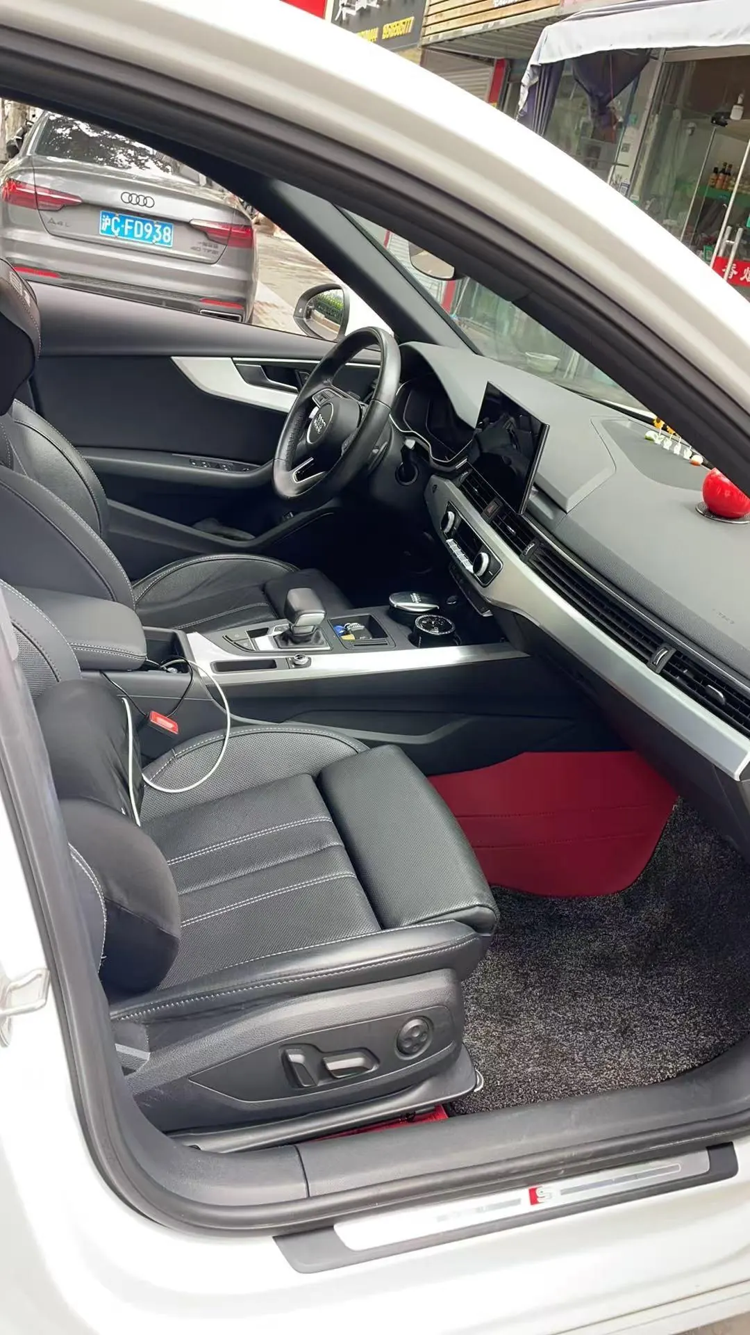 Audi 2022 A4L 2.0TFSI 40TFSI Fashion Dynamic Automatic 3