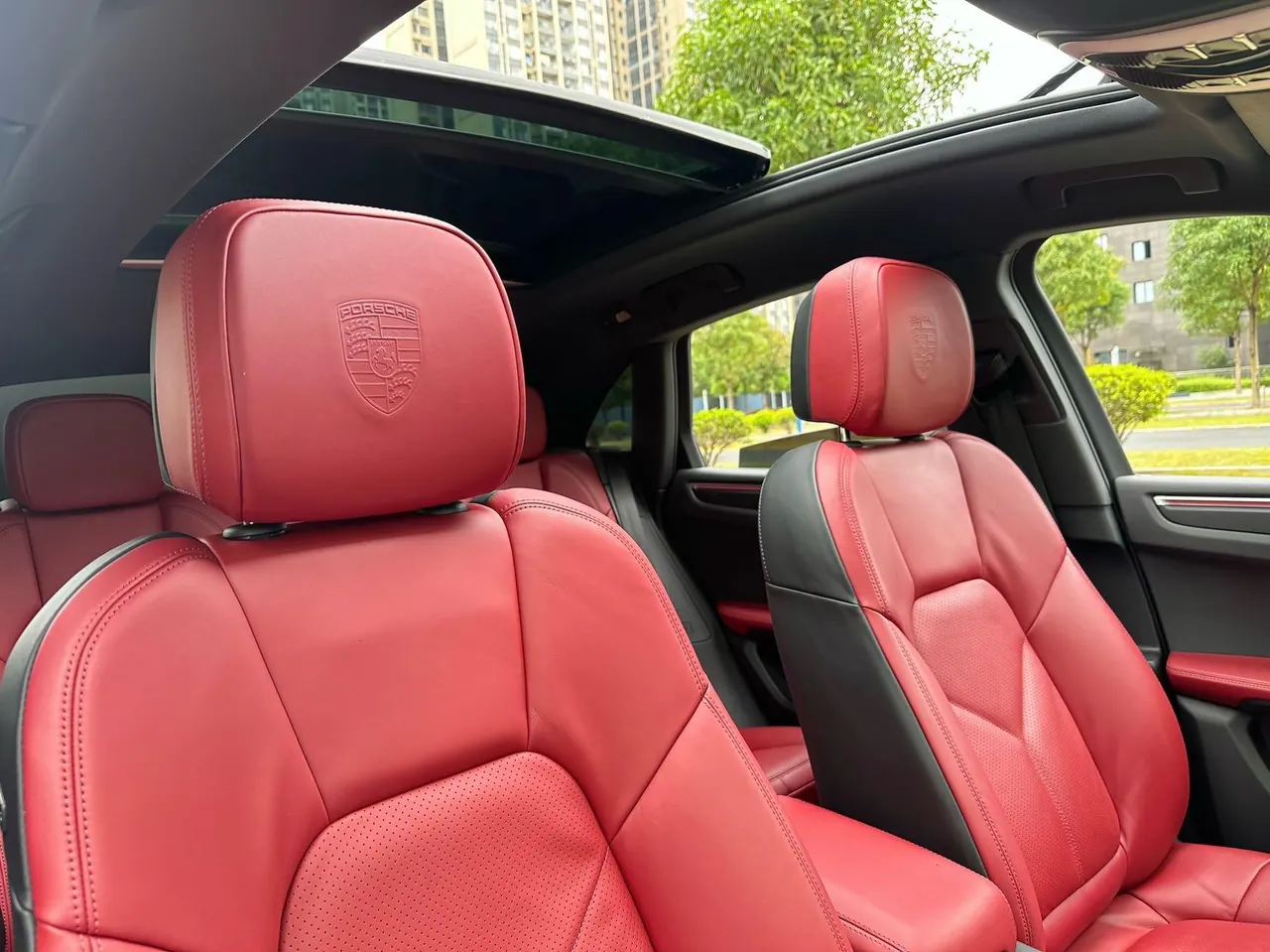 Porsche Macan (Imported) 2023 Macan 2.0T Automatic Gear 24