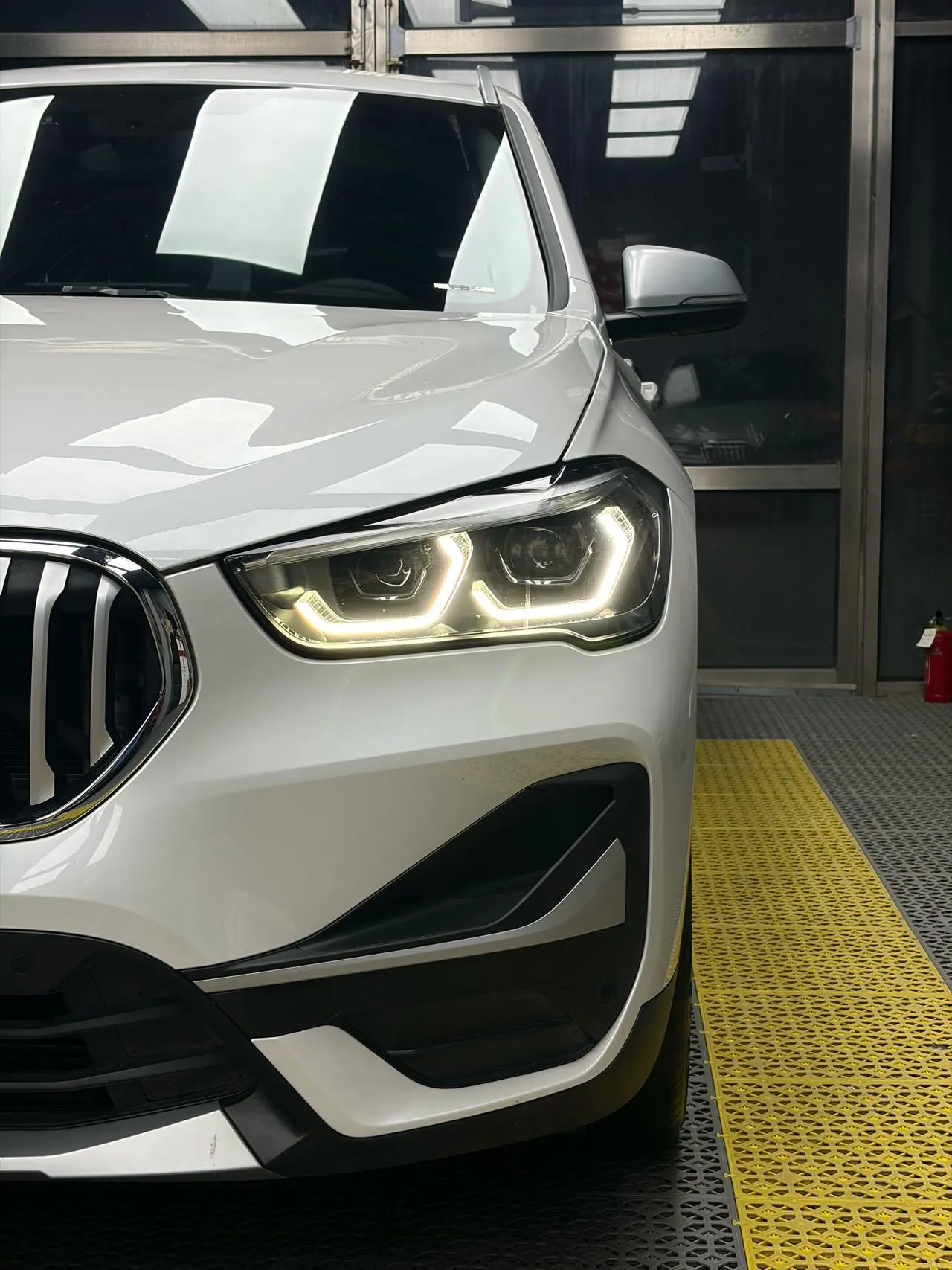 BMW 2022 X1 sDrive20Li 1.5T exclusive automatic gear 3