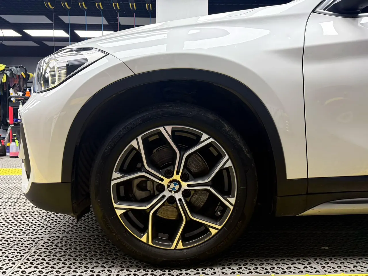 BMW 2022 X1 sDrive20Li 1.5T exclusive automatic gear 4