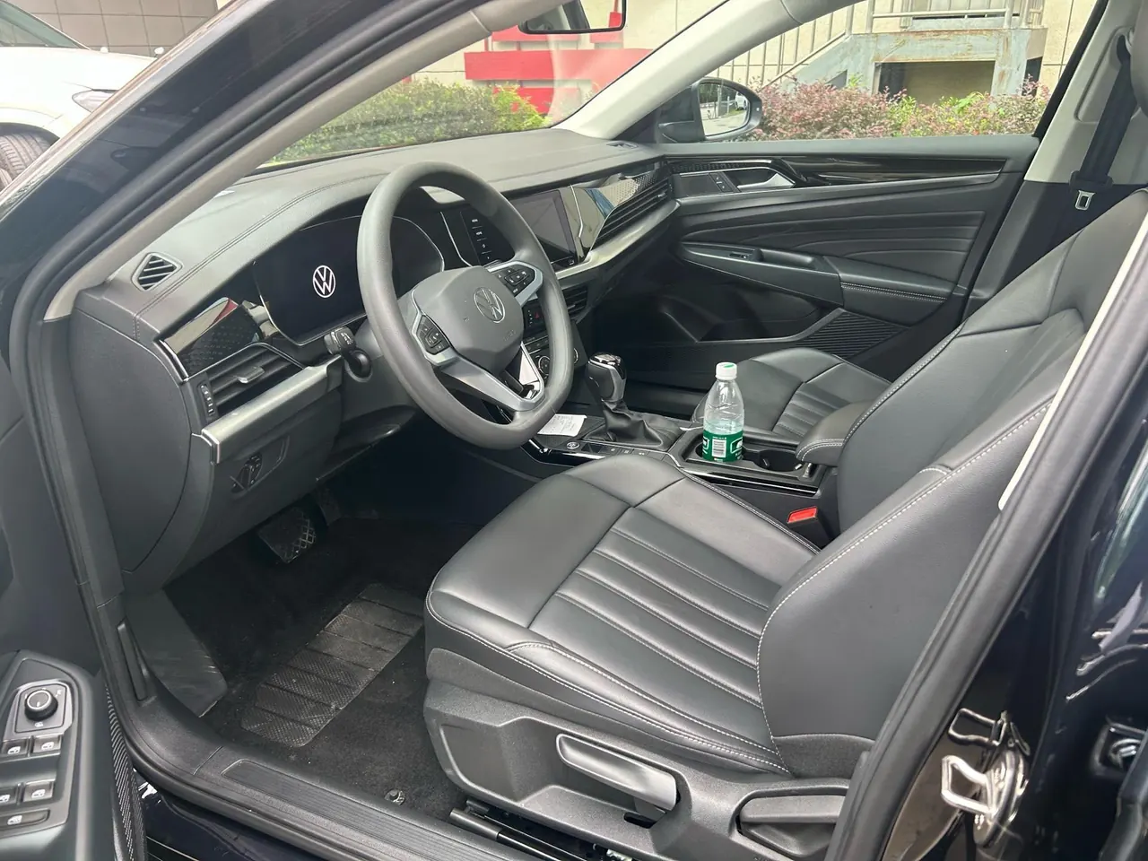 Volkswagen 2024 Passat 1.4TSI 280TSI Business Edition Automatic 4