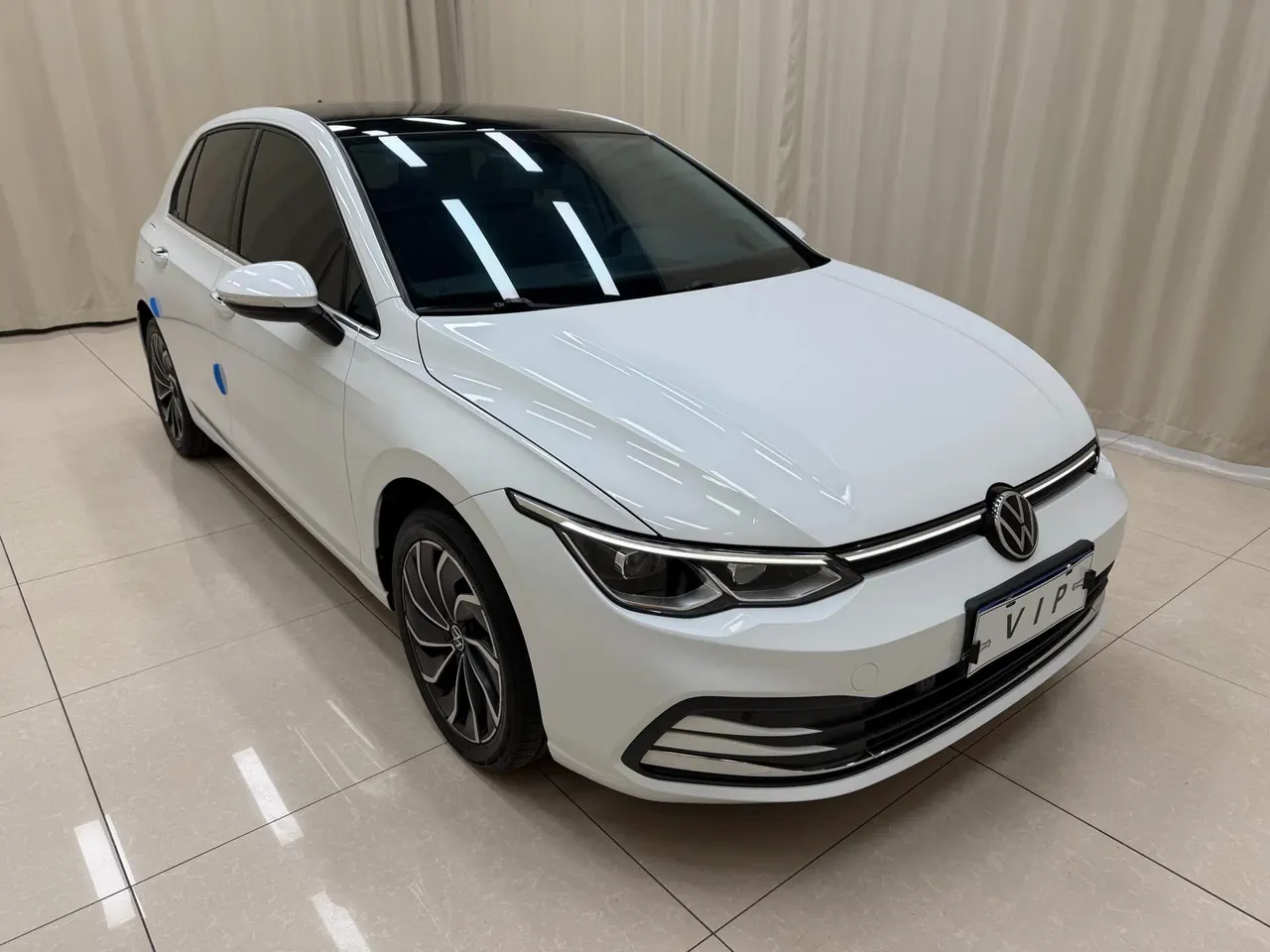 Volkswagen 2021 Golf 8 1.4TSI 280TSI 30th Anniversary Edition Automatic 3