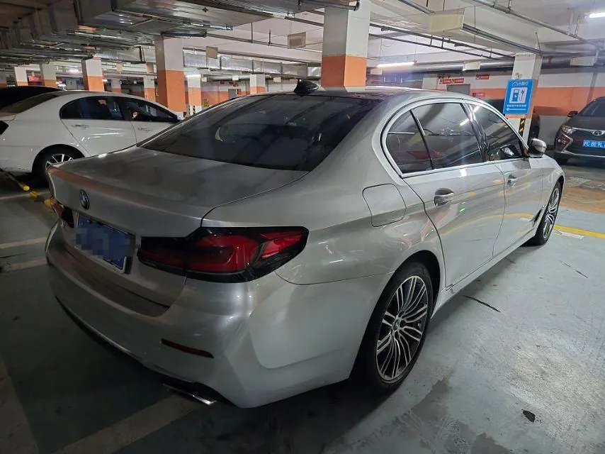 BMW 5 Series 2021 525Li 2.0T Luxury Suit Automatic Gear 4
