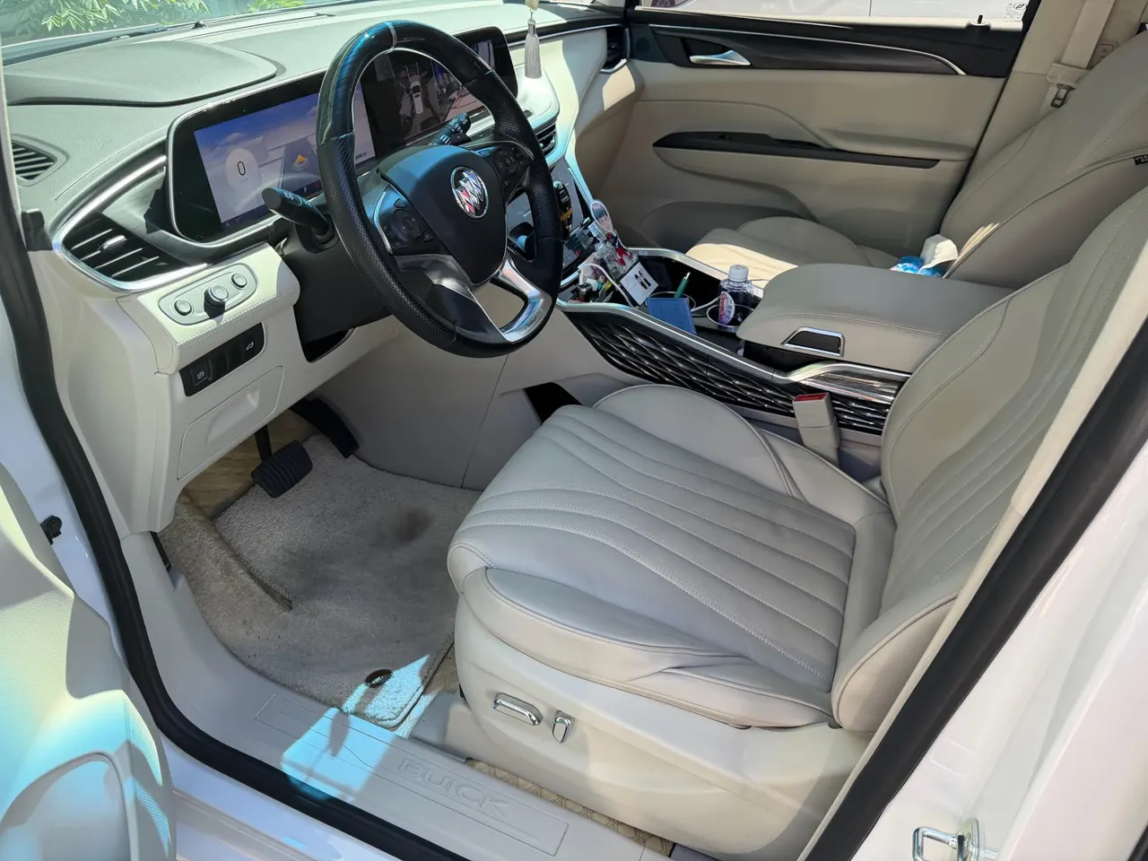 Buick 2023 GL8 ES Lu Zun 48V 2.0T 653T Comfortable Automatic Gear 4