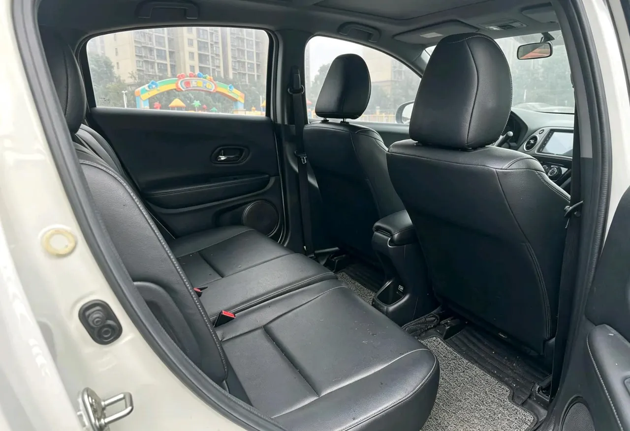 Honda 2021 XR-V 1.5 Stepless Deluxe Edition Automatic Gear 6