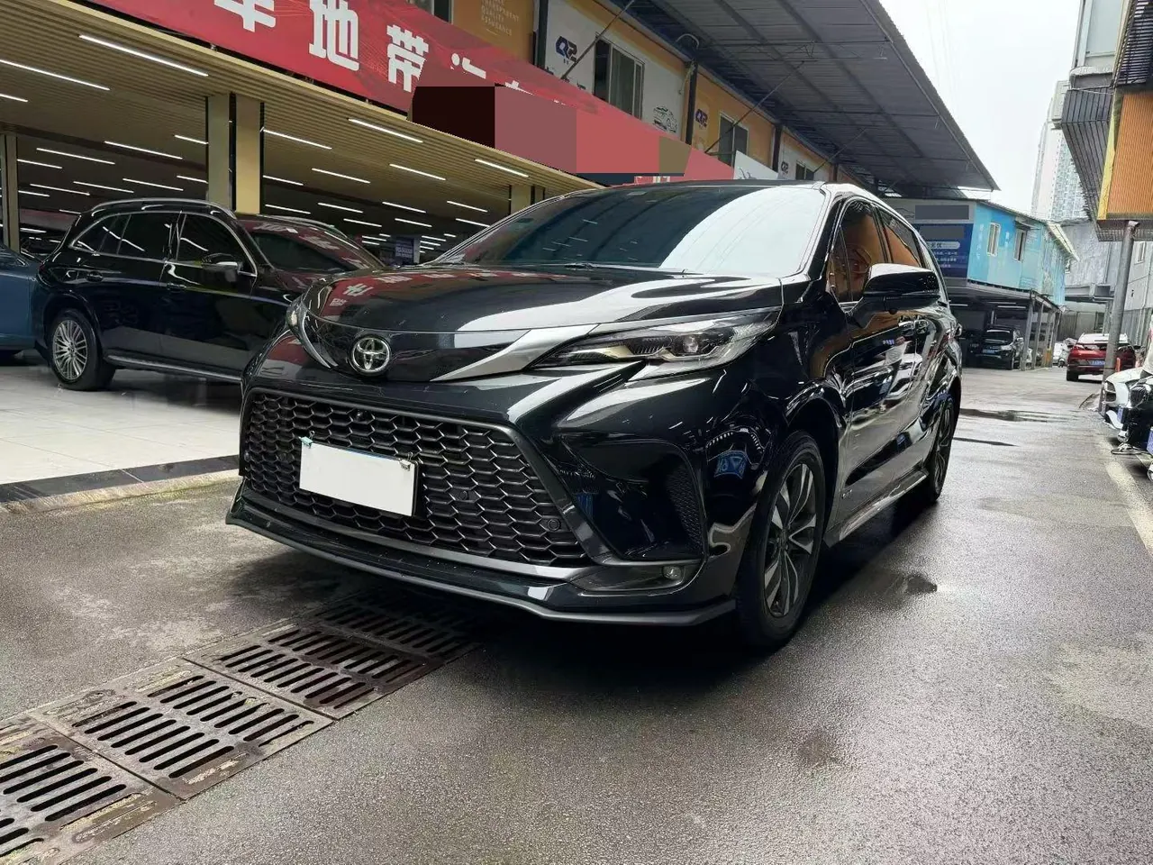 打开图片灯箱:Toyota 2024 Grevia HYBRID 2.5 Stepless Deluxe Edition Automatic Transmission