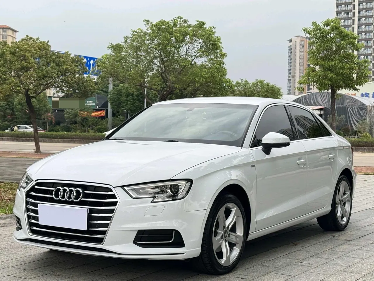 Audi 2020 A3 Limousine 1.4TFSI 35TFSI aggressive automatic gear - View 1
