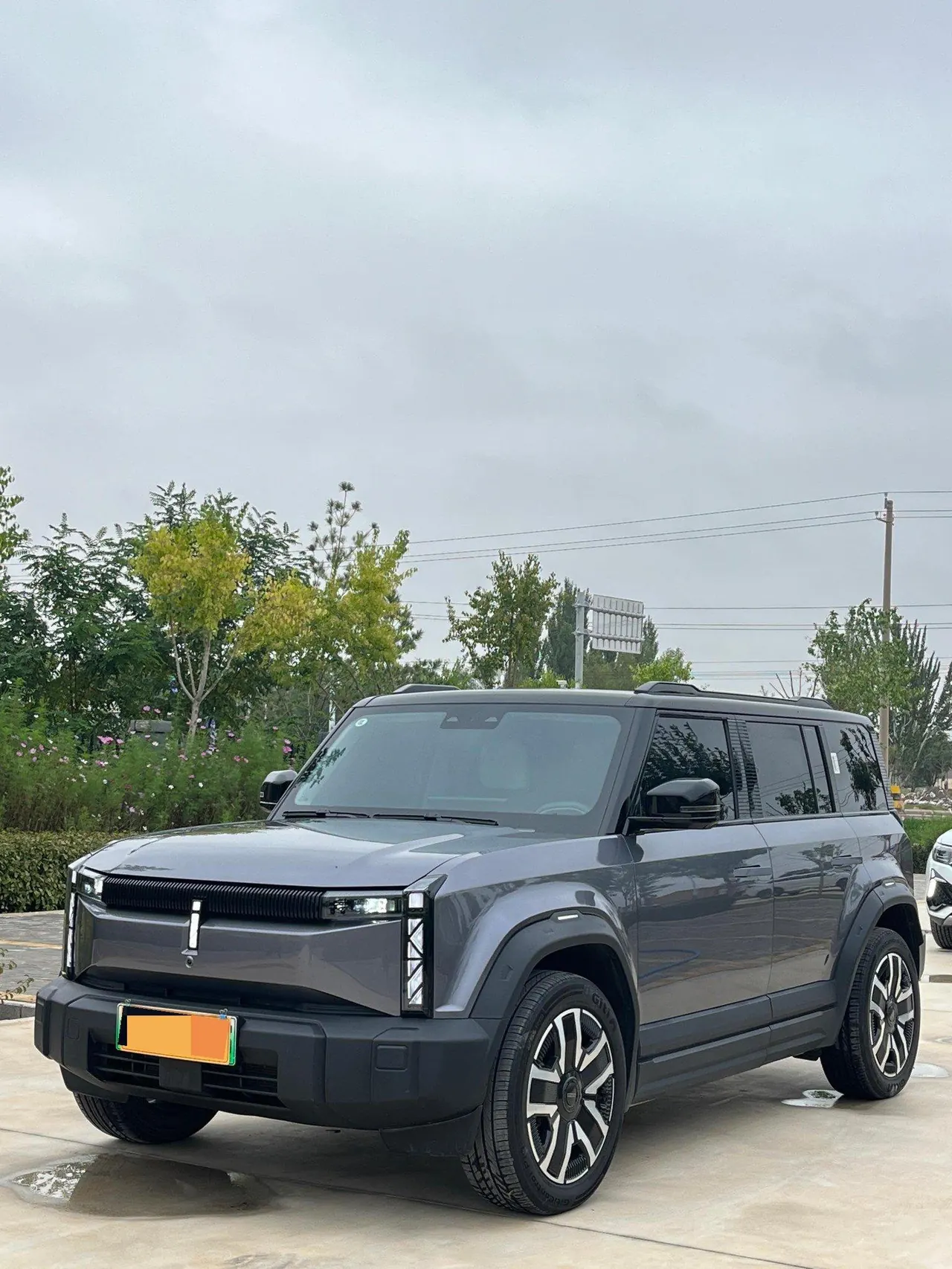 Open image lightbox: ICAR 2024 iCAR 03 501km 4-wheel drive long endurance intelligent driving version automatic gear