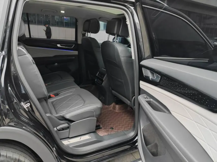 Volkswagen 2024 Tuang 2.0TSI 380TSI four-wheel drive Longyao version automatic gear 4