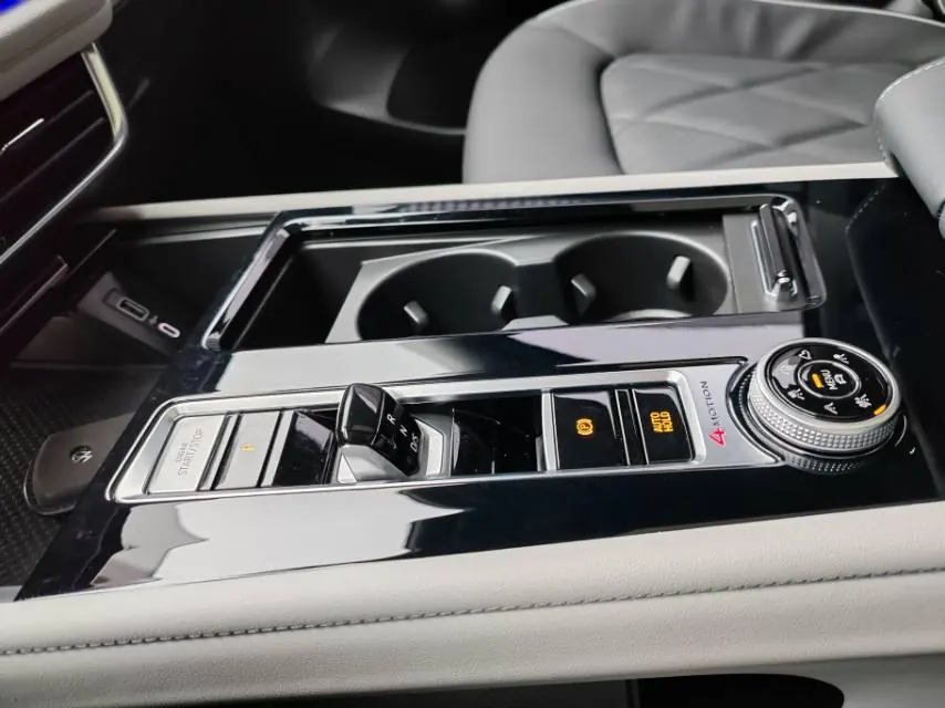 Volkswagen 2024 Tuang 2.0TSI 380TSI four-wheel drive Longyao version automatic gear 5
