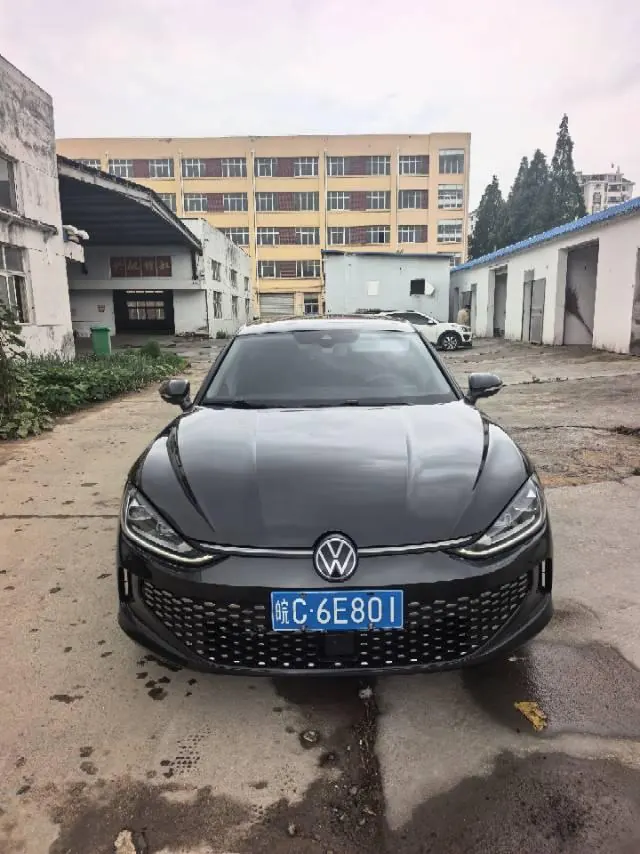 Open image lightbox: Volkswagen 2022 Ling Du L 1.4TSI 280TSI Cool Edition Automatic Gear